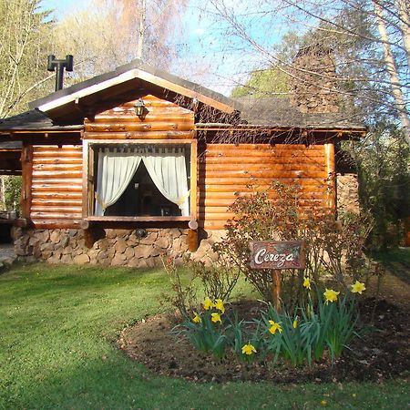 Cabanas En El Corazon Del Bosque San Carlos de Bariloche Exterior photo